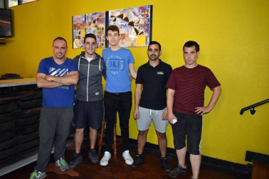 Entre los días 4 y 5 de octubre tuvo lugar la XXXVIII edición de la Subida a Urbasa, clásica prueba del calendario navarro de carreras de motor que reunió a 92 participantes. La victoria final cayó en manos de Garikoitz Flores,  piloto navarro de la Escudería Sakana Motorsport.