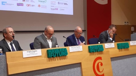 Todas las fotos de la presentación de la feria 'Navarra con futuro', que tendrá lugar el próximo 12 de noviembre en Baluarte