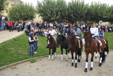 La localidad navarra acogió la feria del caballo este sábado 12 de octubre.