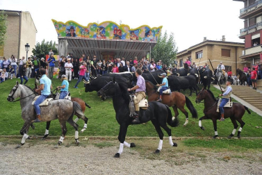 La localidad navarra acogió la feria del caballo este sábado 12 de octubre.