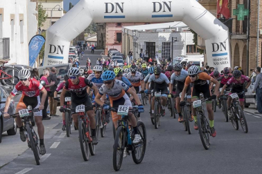 La localidad de Tierra Estella acogió este domingo al disputa de la prueba ciclista.