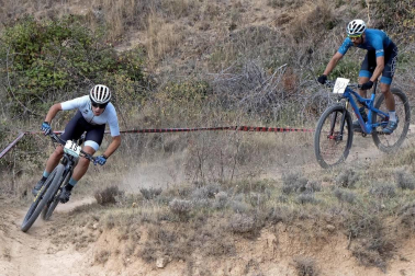 La localidad de Tierra Estella acogió este domingo al disputa de la prueba ciclista.