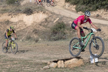 La localidad de Tierra Estella acogió este domingo al disputa de la prueba ciclista.