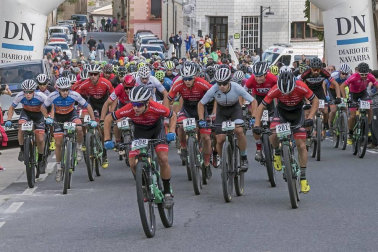 La localidad de Tierra Estella acogió este domingo al disputa de la prueba ciclista.