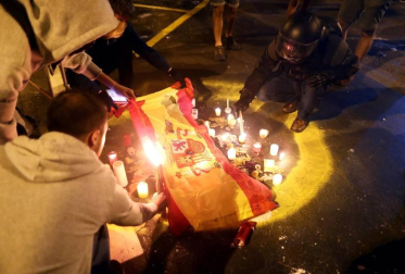 El Eixample de Barcelona se transformó este martes en el escenario de una batalla campal