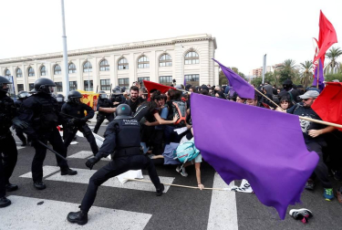 La cinco marchas independentistas colapsan las principales vías de Barcelona