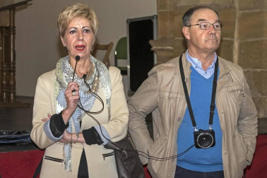 Un centenar de personas participó este sábado en la visita organizada por la Cátedra de Patrimonio y Arte Navarro de la Universidad de Navarra y Diario de Navarra