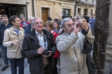 Un centenar de personas participó este sábado en la visita organizada por la Cátedra de Patrimonio y Arte Navarro de la Universidad de Navarra y Diario de Navarra