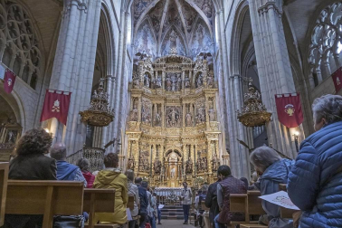 Un centenar de personas participó este sábado en la visita organizada por la Cátedra de Patrimonio y Arte Navarro de la Universidad de Navarra y Diario de Navarra