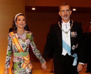 Los Reyes de España, junto a  2.000 invitados con representantes de las diversas monarquías europeas, asistieron a la ceremonia celebrada en el Palacio Imperial de Tokio este martes, 22 de octubre.