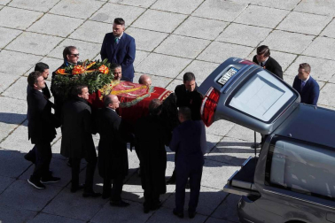 Todas las fotos de la exhumación de los restos del dictador del Valle de los Caídos