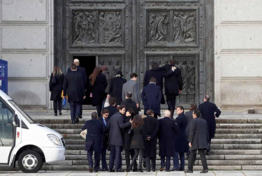 Todas las fotos del día de la exhumación de los restos del dictador del Valle de los Caídos