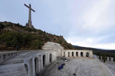 Todas las fotos del día de la exhumación de los restos del dictador del Valle de los Caídos