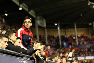 Todas las fotos del la afición en el Osasuna - Valencia