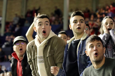 Todas las fotos del la afición en el Osasuna - Valencia