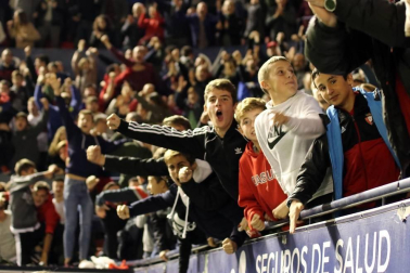 Todas las fotos del la afición en el Osasuna - Valencia