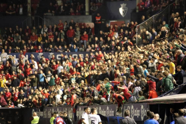 Todas las fotos del la afición en el Osasuna - Valencia