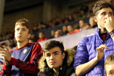 Todas las fotos del la afición en el Osasuna - Valencia
