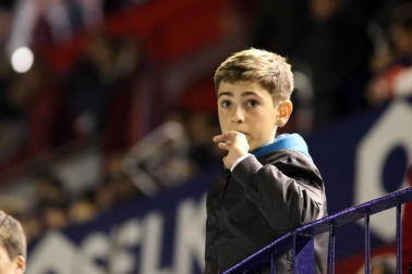 Todas las fotos del la afición en el Osasuna - Valencia