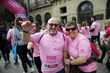 Imágenes de la carrera solidaria contra el cáncer de mama organizada por Saray.