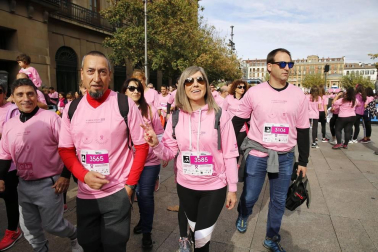 Imágenes de la carrera solidaria contra el cáncer de mama organizada por Saray.