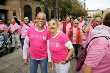 Imágenes de la carrera solidaria contra el cáncer de mama organizada por Saray.