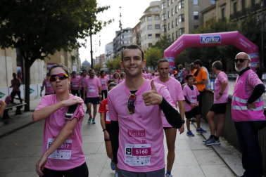 Imágenes de la carrera solidaria contra el cáncer de mama organizada por Saray.