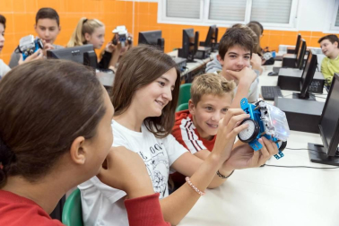 Alumnado del colegio La Anunciata de Tudela-FESD durante una jornada lectiva.