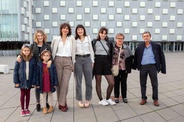 La Pamplonesa continua celebrando su centenario, en este caso con un espectacular concierto en el que estuvo acompañado por los gaiteros y txistularis municipales, el grupo de danza Duguna, la Comparsa de Gigantes y Cabezudos de Pamplona, el Orfeón pamplonés y los cantantes Javier Erro, Natalia Lacunza y Serafín Zubiri.