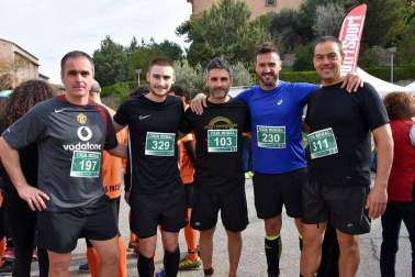 El pasado sábado 26 y domingo 27 de octubre los vecinos de Monteagudo recibieron la V edición de la Roman Race. La carrera consiste en completar un recorrido establecido en el menor tiempo posible con la dificultad añadida de superar obstáculos naturales, artificiales como pruebas físicas de fuerza y resistencia.