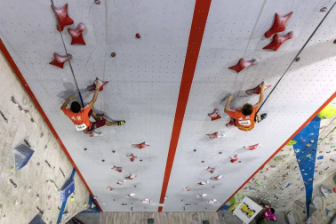 Fotos de las pruebas de velocidad en la disputa del Campeonato de España de Escalada que se celebra en Rocópolis