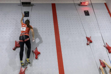 Fotos de las pruebas de velocidad en la disputa del Campeonato de España de Escalada que se celebra en Rocópolis