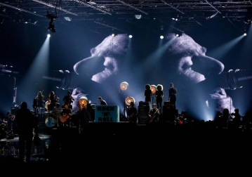 La gala de los European Music Awards (EMAs) fue otra noche de triunfo inusitado para la música española en los fueros de MTV gracias a Rosalía.
