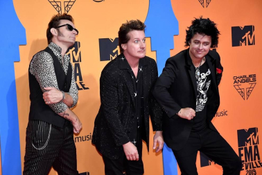 La gala de los European Music Awards (EMAs) fue otra noche de triunfo inusitado para la música española en los fueros de MTV gracias a Rosalía.