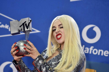La gala de los European Music Awards (EMAs) fue otra noche de triunfo inusitado para la música española en los fueros de MTV gracias a Rosalía.