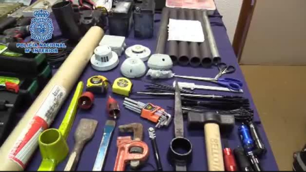 Espectacular el arsenal de herramientas intervenidas por la Policía a una banda de butroneros en Madrid