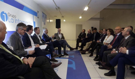 Carlos Zufía Sanz, Javier Tajadura Tejada, Luis Campos Iturralde, Javier Taberna Jiménez y Carlos Medrano Sola han debatido sobre la próxima cita electoral