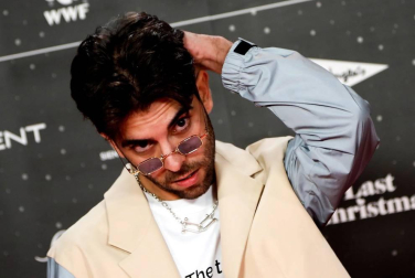 Rosalía, los Jonas Brothers, Leiva, Nicky Jam, Billie Eilis, Aitana, Becky G, Beret, Don Patricio o Ava Max, pusieron en pie a un público de casi 15.000 personas que asistieron a la gala de los premios '40 Music Awards' celebrada en el Wizink Center de Madrid.
