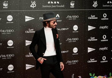 Rosalía, los Jonas Brothers, Leiva, Nicky Jam, Billie Eilis, Aitana, Becky G, Beret, Don Patricio o Ava Max, pusieron en pie a un público de casi 15.000 personas que asistieron a la gala de los premios '40 Music Awards' celebrada en el Wizink Center de Madrid.