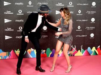 Rosalía, los Jonas Brothers, Leiva, Nicky Jam, Billie Eilis, Aitana, Becky G, Beret, Don Patricio o Ava Max, pusieron en pie a un público de casi 15.000 personas que asistieron a la gala de los premios '40 Music Awards' celebrada en el Wizink Center de Madrid.