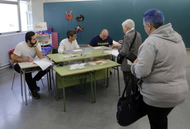 Jornada electoral marcada por el frío, la lluvia y la nieve