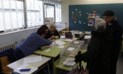 Jornada electoral marcada por el frío, la lluvia y la nieve