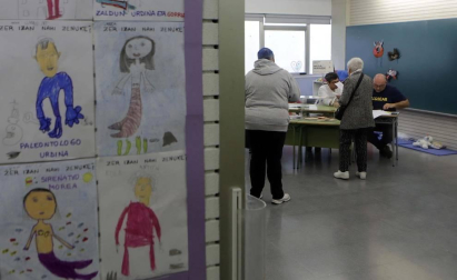 Jornada electoral marcada por el frío, la lluvia y la nieve