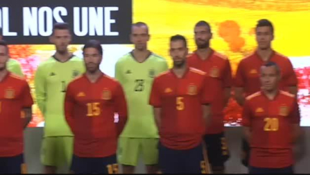 La selección española presenta la camiseta de la Eurocopa 2020