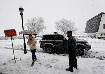 La nieve ha vuelto a Navarra en las últimas horas. La cota subirá en las próximas horas hasta los 1.200/1.000 metros.