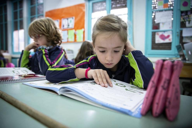 Alumnado del Colegio FEC Vedruna de Pamplona durante una jornada lectiva.
