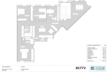 Edificio reformado y accesible a 5 minutos de la Plaza de Toros y del Club de Tenis. Bonito piso reformado, lleno de luz y con fantásticas vistas y muchísimo encanto. Todo orientación Oeste, con altura y un maravilloso sol a partir del mediodía.
El edificio cuenta con una terraza comunitaria o solarium totalmente rehabilitada, de vistas panorámicas sin igual. Una foto 360º de Pamplona desde el corazón del Ensanche para disfrutar de momentos únicos y sobre todo, de los fuegos artificiales.