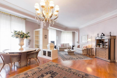 En pleno centro de la ciudad, a 5 minutos de la Plaza de Toros y del Club de Tenis