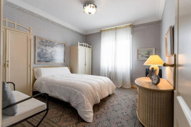 En pleno centro de la ciudad, a 5 minutos de la Plaza de Toros y del Club de Tenis