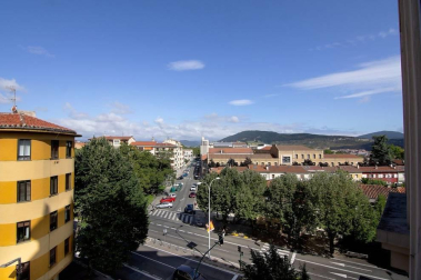 En pleno centro de la ciudad, a 5 minutos de la Plaza de Toros y del Club de Tenis